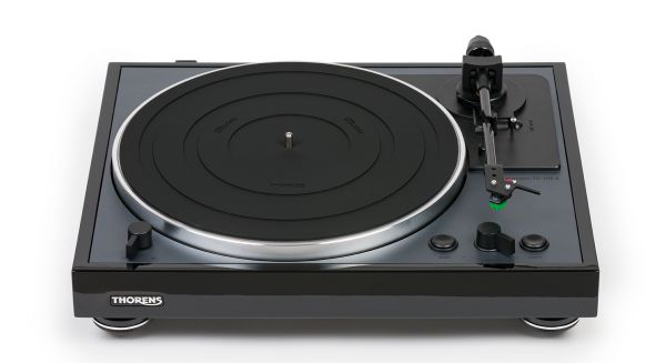 TD102-A - Entièrement automatique avec préamplificateur phono